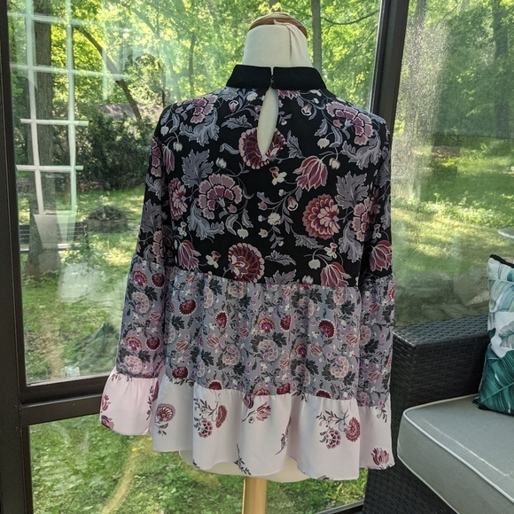 LOFT Keyhole Blouse with Velvet Collar - Picture 4 of 7